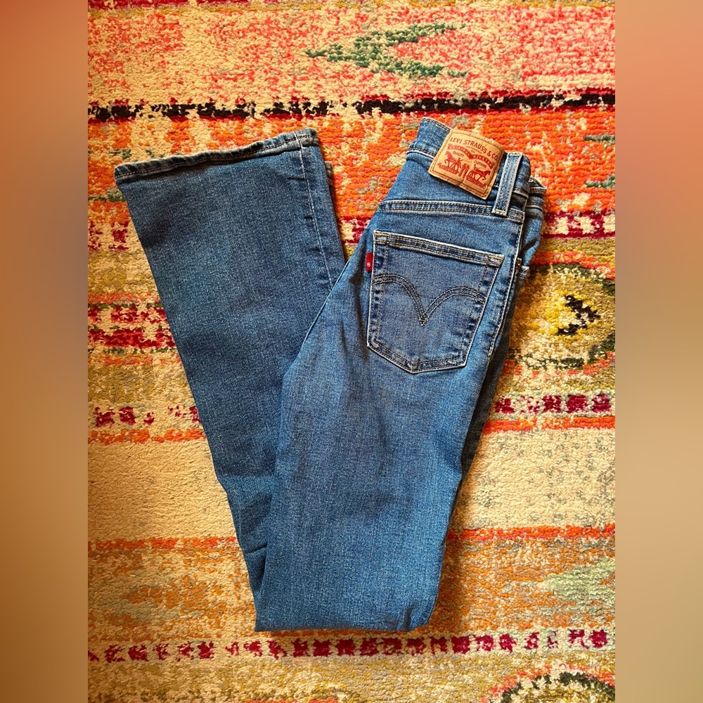 Levi’s Ribcage Bootcut Jeans